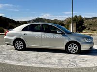 Usado Toyota Avensis Executive 116 CV (85 kW) 2003 Gris / plata Berlina