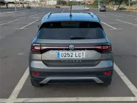 Usado VW T-Cross Sportline 115 CV (84 kW) 2019 Gris / plata SUV