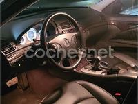 Usado Mercedes E320 Avantgarde 204 CV (150 kW) 2006 Gris / plata Berlina