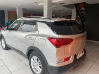 Usado SsangYong Korando 136 CV (100 kW) 2022 Gris / plata SUV