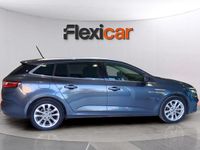 Usado Renault Mégane GrandTour Zen 140 CV (102 kW) 2019 Azul Familiar