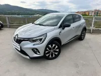 Usado Renault Captur Techno 91 CV (66 kW) 2024 Plateado SUV