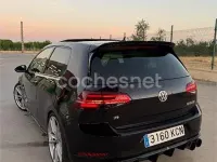 Usado VW Golf VII R 310 CV (228 kW) 2017 Negro Berlina
