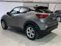 Usado Nissan Juke N-Connecta 114 CV (83 kW) 2022 Gris SUV