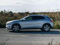Usado Mercedes GLA200 Urban 136 CV (100 kW) 2017 Gris SUV