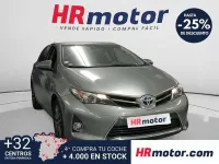 Usado Toyota Auris Hybrid 136 CV (100 kW) 2015 Gris Utilitario