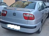 Usado Seat Cordoba Stella 68 CV (50 kW) 2001 Gris / plata Familiar