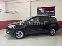 Usado Ford Kuga Titanium 150 CV (110 kW) 2015 Negro SUV