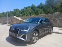 Usado Audi Q2 S-Line 150 CV (110 kW) 2022 Gris / plata SUV