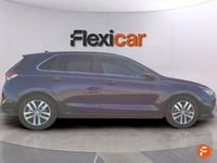 Usado Hyundai i30 120 CV (88 kW) 2019 Azul
