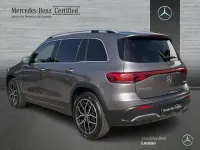 Usado Mercedes EQB300 167 kW (228 CV) 2023 Gris montaña SUV
