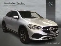 Usado Mercedes GLA180 136 CV (100 kW) 2023 Plateado SUV