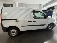 Usado Renault Kangoo 80 CV (58 kW) 2021 Blanco Monovolumen