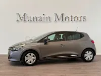 Usado Renault Clio IV Expression 90 CV (66 kW) 2013 Gris / plata Berlina