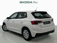 Usado Skoda Fabia Active 80 CV (58 kW) 2022 Blanco Utilitario