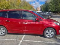 Usado Renault Grand Scénic III Dynamique 130 CV (95 kW) 2011 Granate Monovolumen