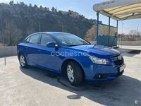Usado Chevrolet Cruze LS 124 CV (91 kW) 2011 Azul Berlina