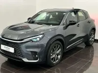 Usado Lexus LBX 136 CV (100 kW) 2025 Gris SUV