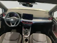 Usado Seat Arona FR 115 CV (84 kW) 2024 Blanco SUV