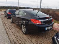 Usado Opel Insignia Selective 130 CV (95 kW) 2012 Negro Berlina