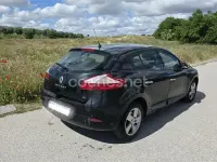 Occasion Renault Mégane Dynamique 105 PK (77 kW) 2010 Zwart Sedan