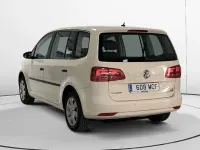 Usado VW Touran Advance 150 CV (110 kW) 2016 Beige Monovolumen