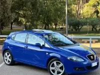Usado Seat Leon Sport 140 CV (102 kW) 2005 Azul Utilitario