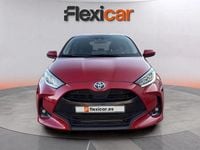 Usado Toyota Yaris Hybrid Active 116 CV (85 kW) 2023 Rojo Berlina
