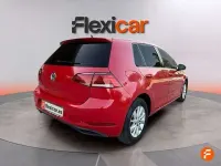 Usado VW Golf VII Advance 110 CV (80 kW) 2018 Rojo Utilitario