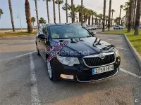 Usado Skoda Superb Ambition 105 CV (77 kW) 2011 Negro Berlina