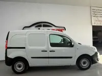 Usado Renault Kangoo 95 CV (69 kW) 2021 Blanco Monovolumen