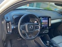 Usado Volvo XC40 Core 163 CV (119 kW) 2025 Blanco SUV