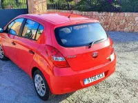 Usado Hyundai i20 Classic 78 CV (57 kW) 2011 Rojo Utilitario