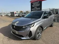 Usado Peugeot 5008 Allure 131 CV (96 kW) 2022 Gris SUV