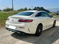 Usado Mercedes E300 245 CV (180 kW) 2017 Blanco Coupe