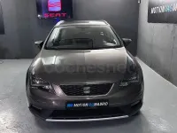 Usado Seat Leon 4Drive 150 CV (110 kW) 2015 Gris / plata Familiar
