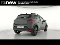 Usado Dacia Sandero Extreme 100 CV (73 kW) 2025 Verde Berlina