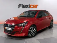 Usado Peugeot 208 Allure 101 CV (74 kW) 2023 Rojo Utilitario
