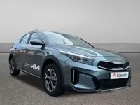 Usado Kia XCeed 136 CV (100 kW) 2024 Gris SUV