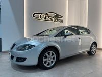 Usado Seat Leon 140 CV (102 kW) 2007 Gris / plata Berlina