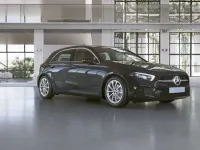 Usado Mercedes A180 136 CV (100 kW) 2020 Negro Utilitario