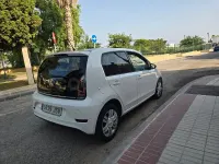 Usado VW up! high up! 75 CV (55 kW) 2016 Blanco Utilitario