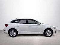 Usado Skoda Scala Ambition 110 CV (80 kW) 2022 Blanco Utilitario