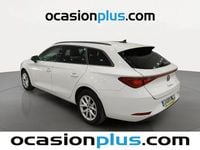 Usado Seat Leon Style 130 CV (95 kW) 2023 Blanco Familiar