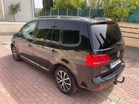 Usado VW Touran Edition 105 CV (77 kW) 2014 Negro Monovolumen