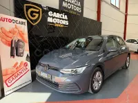 Usado VW Golf VIII R-line 150 CV (110 kW) 2023 Gris / plata Berlina