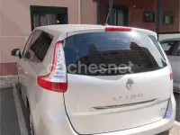 Usado Renault Grand Scénic III Dynamique 110 CV (80 kW) 2012 Gris / plata Monovolumen
