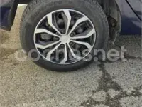 Usado Dacia Sandero Base 73 CV (53 kW) 2017 Azul Berlina