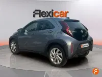 Usado Toyota Aygo 72 CV (52 kW) 2024 Azul