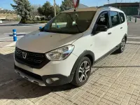 Usado Dacia Lodgy Stepway 116 CV (85 kW) 2021 Blanco Monovolumen
